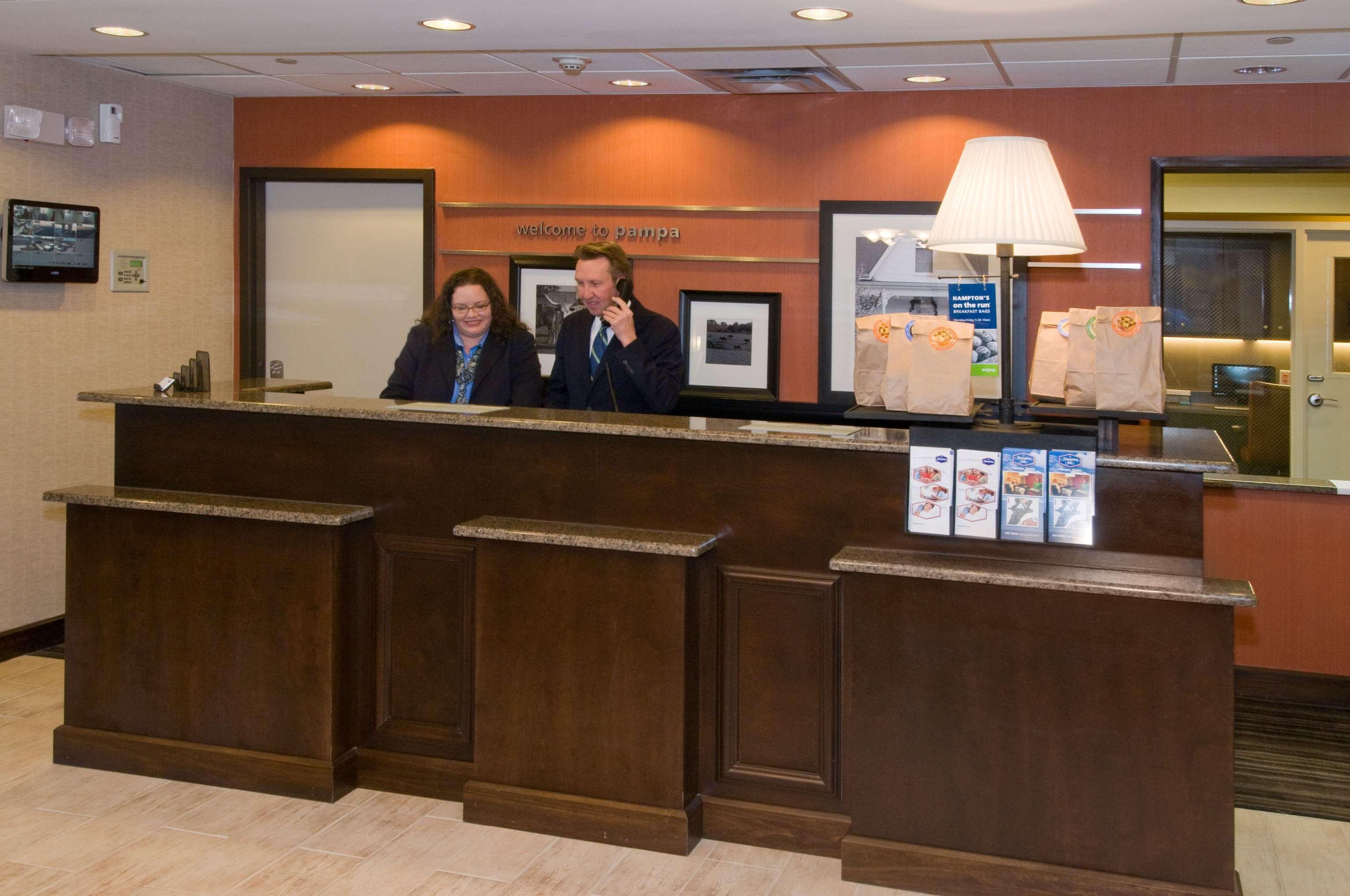 Hampton Inn Pampa מראה פנימי תמונה